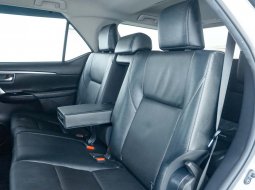 Toyota Fortuner 2.8 GR Sport 4X2 AT 2022 Silver 7