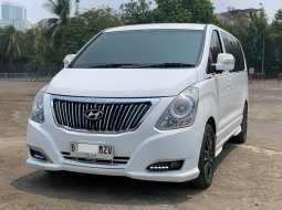 TERMURAH HYUNDAI H1 ROYALE BENSIN AT PUTIH 2019 SIAP PAKAI 3