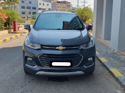 Chevrolet TRAX LTZ 2017 turbo sunroof km 24 ribuan dp 35 jt cash kredit proses bisa dibantu