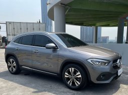 2020 GLA 200 PL TURBO (250N.m) Rawatan ATPM Km 17rb Body Mulus Interior Orsinil Pkt KREDIT TDP 25 Jt 1