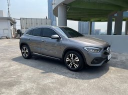 2020 GLA 200 PL TURBO (250N.m) Rawatan ATPM Km 17rb Body Mulus Interior Orsinil Pkt KREDIT TDP 25 Jt 4