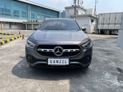 2020 GLA 200 PL TURBO (250N.m) Rawatan ATPM Km 17rb Body Mulus Interior Orsinil Pkt KREDIT TDP 25 Jt 2