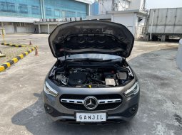 2020 GLA 200 PL TURBO (250N.m) Rawatan ATPM Km 17rb Body Mulus Interior Orsinil Pkt KREDIT TDP 25 Jt 12