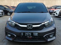 JUAL Honda Brio E Satya CVT 2021 Abu-abu