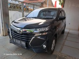 Toyota Avanza 1.3G AT 2021 hitam