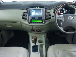 JUAL Toyota Innova 2.5 V AT Diesel 2015 Silver 8