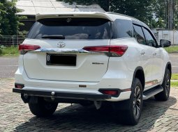 Toyota Fortuner 2.4 TRD AT 2019 5