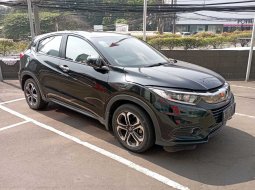 Promo Honda HR-V 1.5 E CVT 2021 Hitam *code95ZKT 2