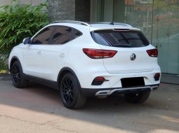 MG ZS Magnify 2021 putih sunroof pajak panjang tangan pertama dari baru cash kredit bisa dibantu 7
