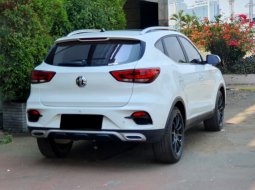 MG ZS Magnify 2021 putih sunroof pajak panjang tangan pertama dari baru cash kredit bisa dibantu 9