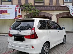 Toyota Avanza 1.5 AT 2015 Putih 9