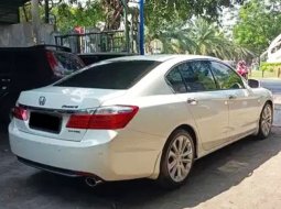 Honda Accord VTi-L Ninth GenerationRawatan ATPM Plat B GANJIL Pjk FEB 2025 Siap Pakai KREDIT TDP25jt 2