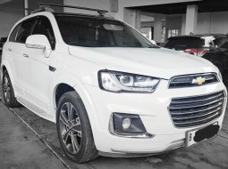 Chevrolet Captiva 2.0 LTZ A/T ( Matic ) 2017 Putih Km 64rban Mulus Siap Pakai Good Condition 2