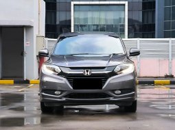 TDP 15 JUTA KM DIJAMIN ASLI RECORD HONDA HR-V PRESTIGE 1.8 CVT 2018 SIAP PAKAI TERAWAT JABODETABEK