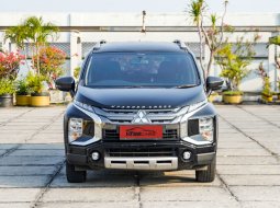 Mitsubishi Xpander Cross Premium Package AT 2022 Hitam 2