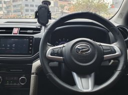 Daihatsu Terios R A/T Deluxe 2020 hitam matic km 30rban pajak panjang cash kredit proses bisa dbantu 7