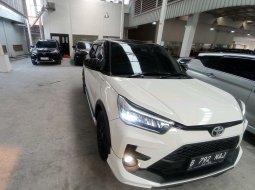 Toyota Raize 1.0T GR sport Matic 2021 DP 15 Juta 2