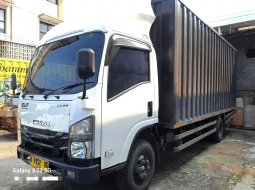 Isuzu elf nmr long box besi 2023 bok cdd long