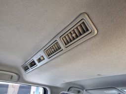Toyota Sienta G MT 2018 11