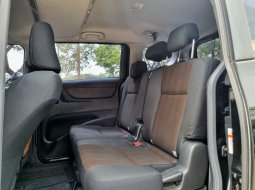 Toyota Sienta G MT 2018 15