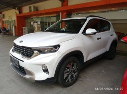 Kia Sonet Premiere AT 2021 2