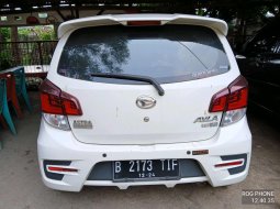 Daihatsu Ayla 1.2L R MT 2019 Putih 5