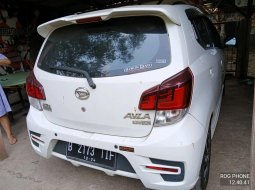 Daihatsu Ayla 1.2L R MT 2019 Putih 6