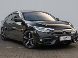 Honda Civic 1.5L Turbo ES 2018 AT - Garansi 1 Tahun 