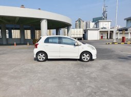 Toyota Yaris S Limited 2008 8