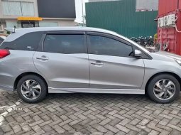 Honda Mobilio E AT Abu– Mobil Murah Bergaransi 4