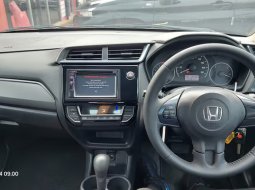 Honda Mobilio E AT Abu– Mobil Murah Bergaransi 6