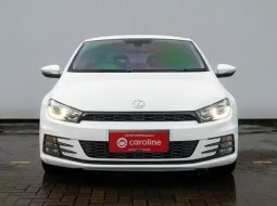 Volkswagen Scirocco 1.4 AT Putih – TDP Murah