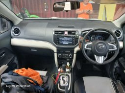  TDP (31JT) Daihatsu TERIOS R DELUXE 1.5 AT 2020 Putih  3