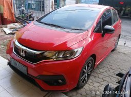  TDP (33JT) Honda JAZZ RS 1.5 MT 2019 Merah 