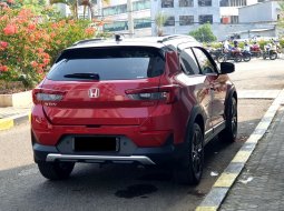 Honda WR-V 2024 rs sensing matic km 2 ribuan cash kredit proses bisa dibantu 5