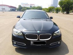 BMW 520i AT HITAM 2016 3