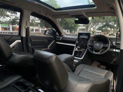 TOYOTA KIJANG INNOVA ZENIX Q HYBRID MODELLISTA AT HITAM 2024 9