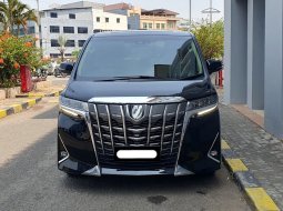 Toyota Alphard 2.5 G A/T atpm hitam sunroof pilotseat km 15 ribuan cash kredit proses bisa dibantu