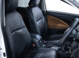 TOYOTA KIJANG INNOVA (SUPER WHITE)  TYPE G 2.4 M/T (2017) 18