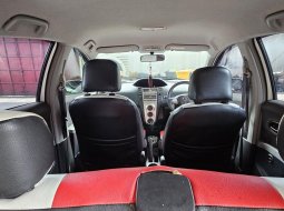 Toyota Yaris E A/T ( Matic ) 2012 Putih Mulus Siap Pakai Good Condition 14