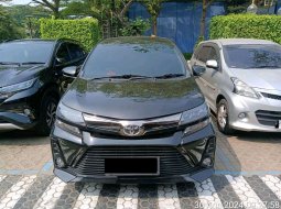 Toyota Avanza 1.5 Veloz  AT 2021 Hitam