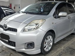 Toyota Yaris E A/T ( Matic ) 2012 Silver Km 94rban Tangan 1 Good Condition 4