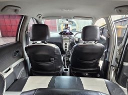 Toyota Yaris E A/T ( Matic ) 2012 Silver Km 94rban Tangan 1 Good Condition 14