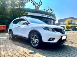 Nissan X-Trail 2.5 CVT 2015