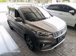 Suzuki Ertiga GX AT 2021 Abu-abu 1