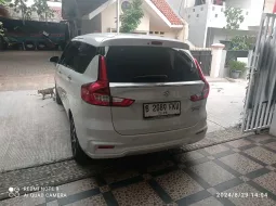 Suzuki Ertiga GX 1.5 AT Hybrid 2023 Putih 3