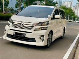 Promo Toyota Vellfire Z 2.4 2015 Putih 3