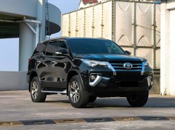 Toyota Fortuner 2.4 VRZ AT 2017