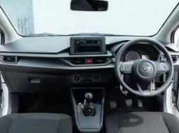 Daihatsu Ayla M 1.0 MT 2024 Putih – TDP Rendah - Mobil Murah Bergaransi 7