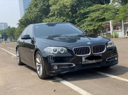 BMW 520i AT HITAM 2016 SIAP PAKAI